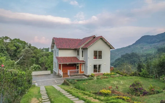 Moving Mist Villa