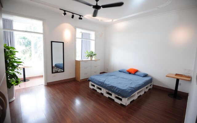 Em Am Homestay West Lake