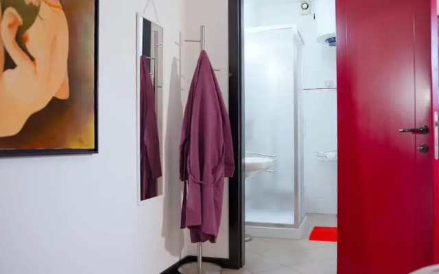 1 Bed-sleeps 2-aircon-town Centre-free Parking