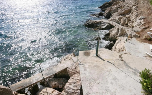 Apartments by the sea Mimice, Omis - 14230