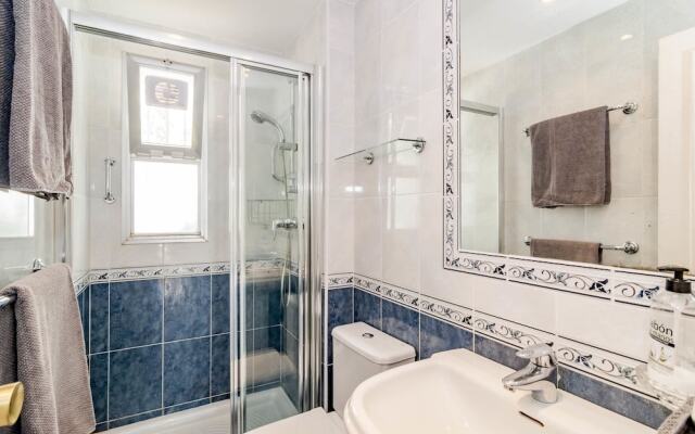 Apartment Los Dragos - Roomservice