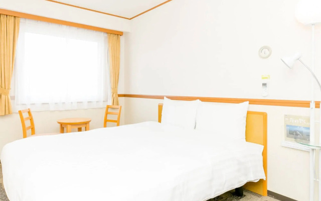 Toyoko Inn Toyama Station Sinkansen 1