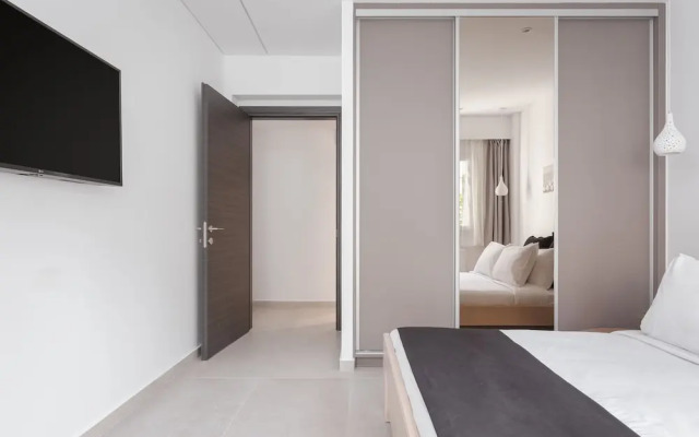 Acropolis Urban Life