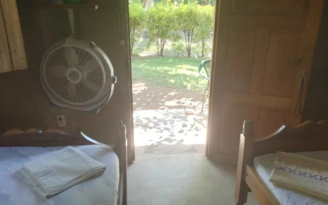 Rosa's Lake Cabins