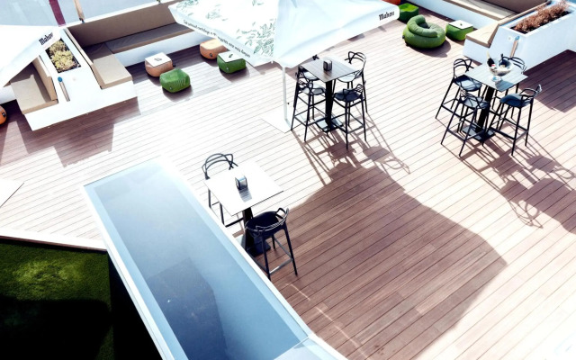DAOS Suites Terrace Marbella