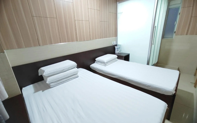 Hoo Sang Hotel