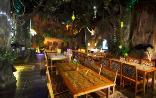 Pohon Inn Hotel