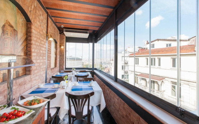 Hotel Pera Parma