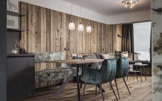 Platzhirsch Apart & Mayrhofen