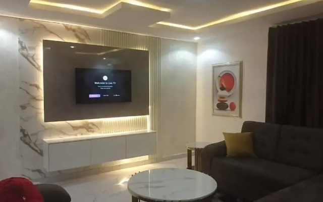 Aquarian 2 Bedrooms Apartment