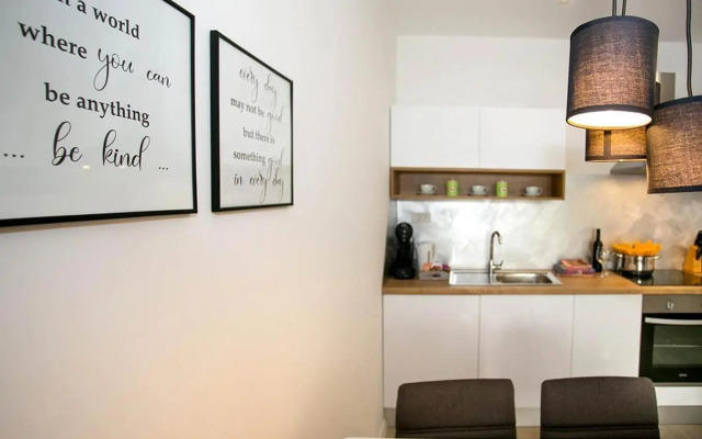 Apartment Sweet Daisy with parking