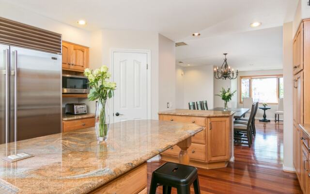 2462 Pierpont Blvd Home