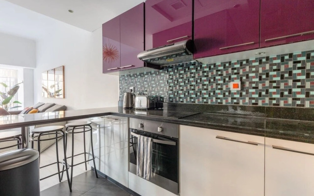 Astonishing 1BR in Fabulous Cayan Tower