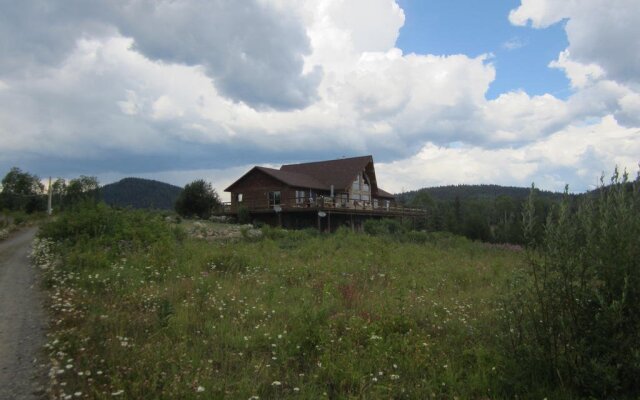 Double Hill Ranch & Lodge