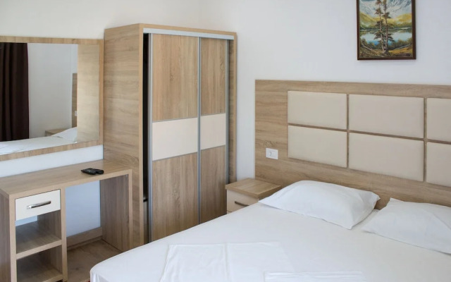 Sija Apartments