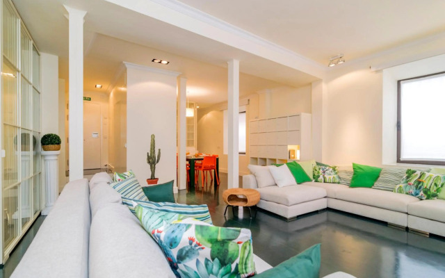 Caprichoso Loft junto Teatro Real - Madrid Centro by Batuecas