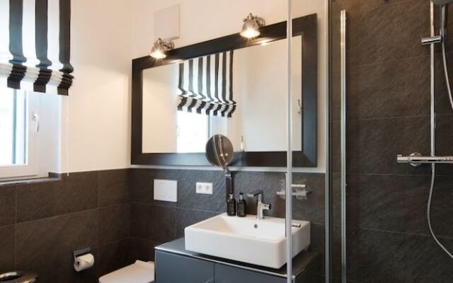 Hotel LOGIS First Class Business Suites