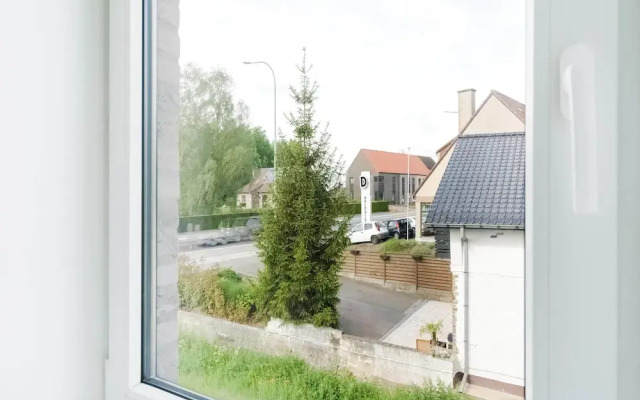 Modern Holiday Home in Ronse With Garden