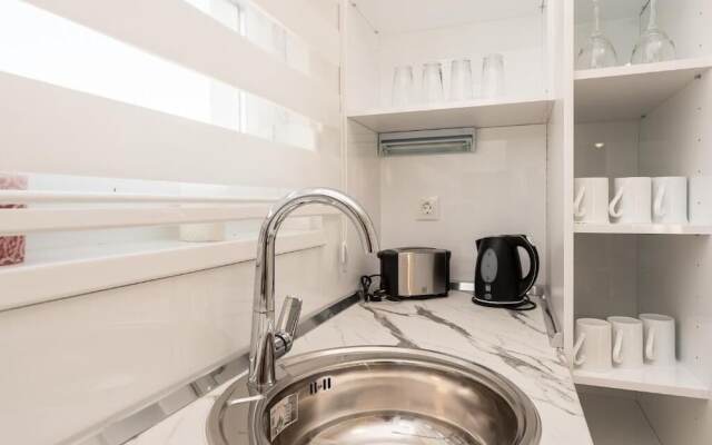 Apartments & Rooms Pool Villas Maris B