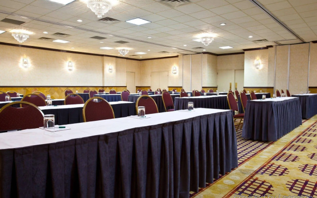 Holiday Inn Chicago O'Hare Area by IHG