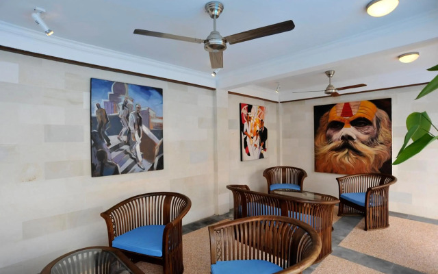 Aquarius Beach Hotel