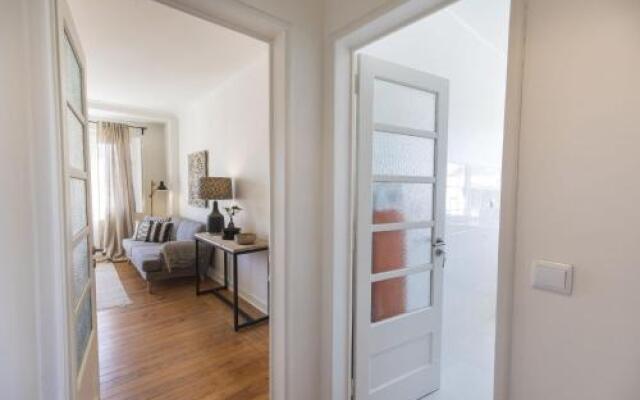 Lovelystay - Bonsai Light And Comfort Flat