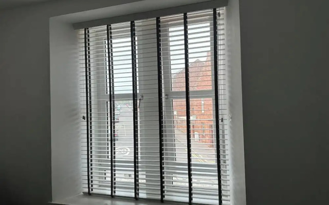 Central 3-bed Seaside Apartment - Sleeps 5