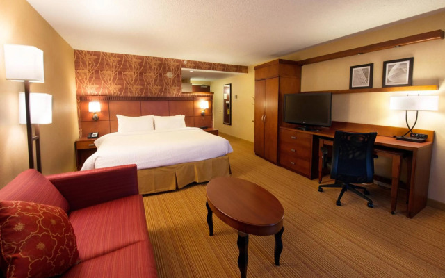 Courtyard by Marriott Canton