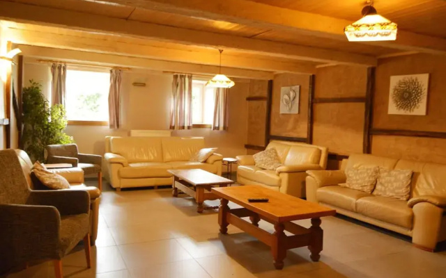 Lovely House With Much Luxury and Comfort