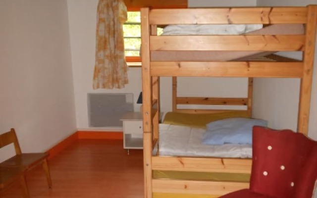 Gite La Tour de Giry