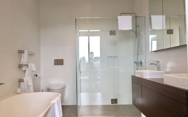 NY Style Luxury Penthouse Apartment