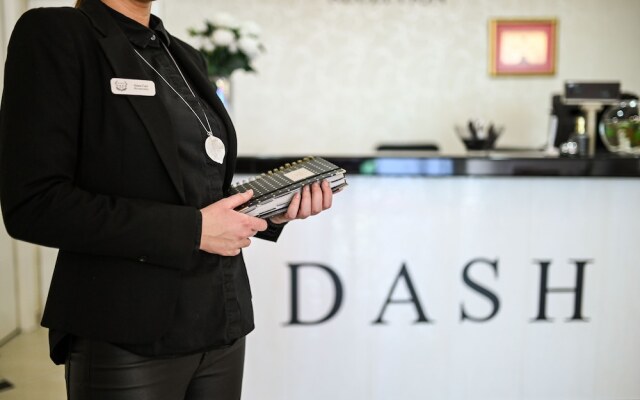 Dash Hotel