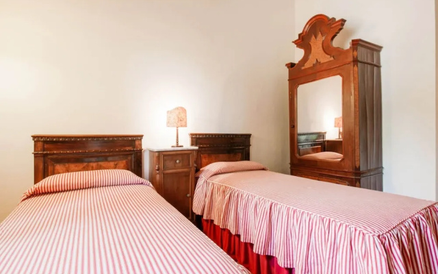 Rustic Farmhouse in Terricciola