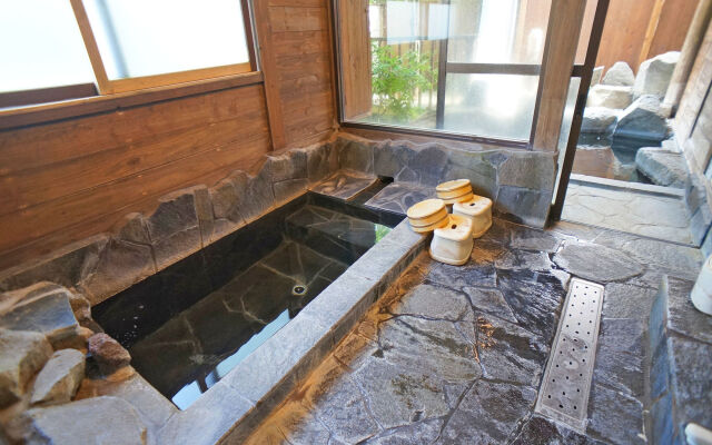 Hot Spring Inn Banya