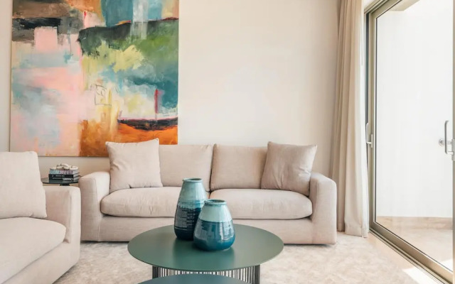 Modern Two-bedroom Apt With Balcony in Cap Cana