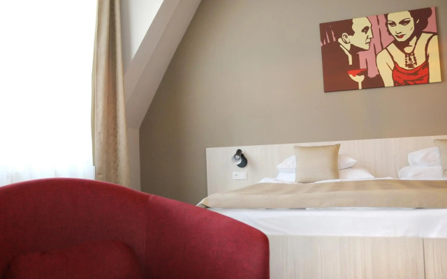 1. Republic Hotel