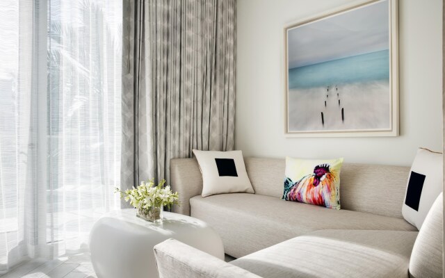 H2O Suites - Adults Only