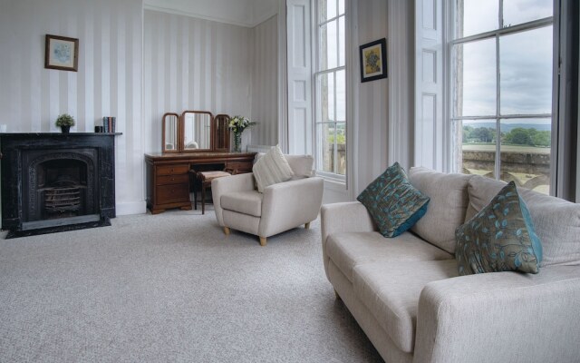 Rumwell Park - 8 Bedroom Manor House- Taunton