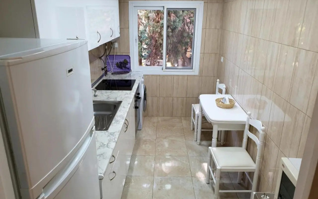 1 Bedroom Apartment Second Line Beach- Parque Marbella Building