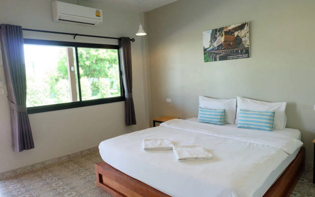 Warm Well Hostel Kanchanaburi