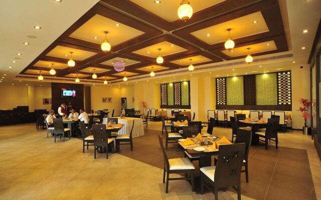 Le Tokyo Hotel Sanand