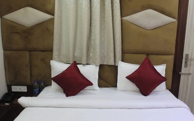 Puri Hotel Manjulata Residency