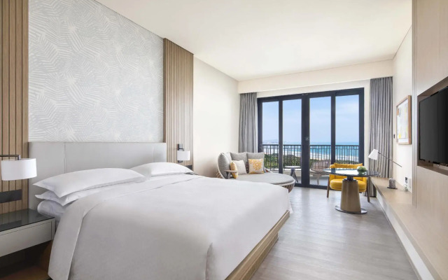 Four Points by Sheraton Wuchuan Loong Bay
