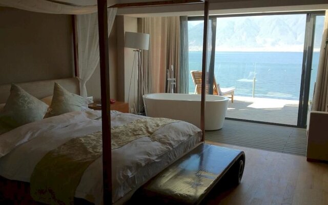 Bonum Lakeside Boutique Hotel