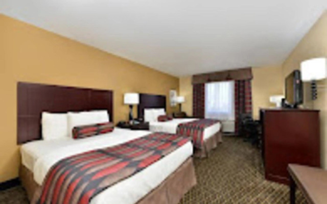 Baymont by Wyndham Ardmore I-35