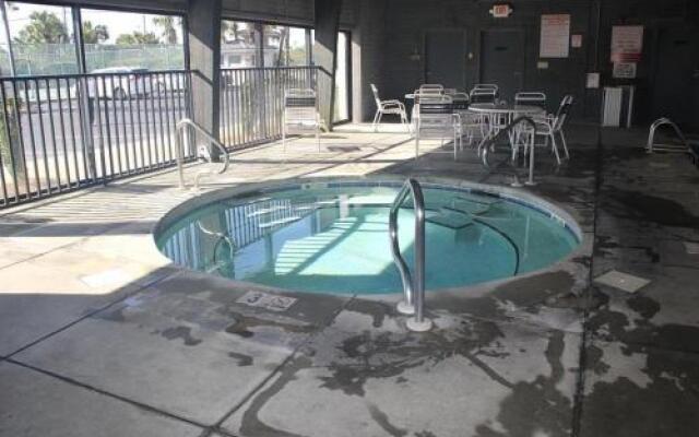 Windward Pointe 1103