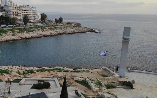 Hotel Queens Leriotis