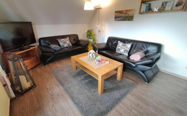 Ferienwohnung Mona, 65314