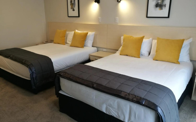 The Victoria Hotel Dunedin