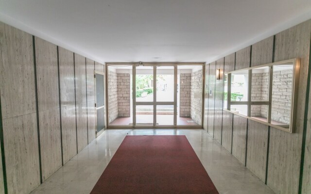 Antoni 8 The House of Novel